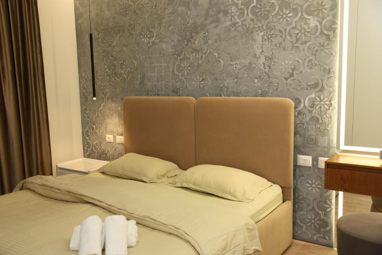 Main Luxury 1 Tirana